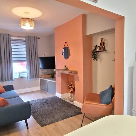 Sutherland St - 2 Bed Home With Free Parking York Exterior foto